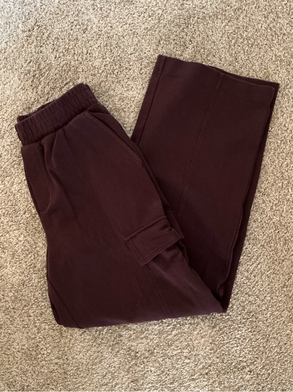 Old Navy Active Dynamic Active Wide Leg Cargo Sweatpants